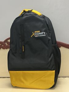 New- Backpack 🎒 with 2 zip pocket