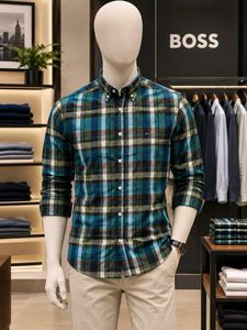 BOSS Men's Plaid Button-Down Shirt