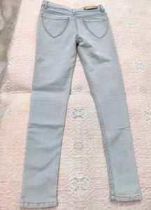 Light Wash Skinny Jeans✨💖