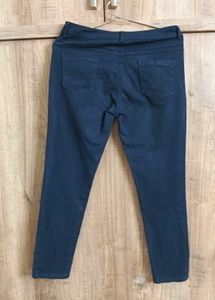 BLUE SLIM FIT PANTS