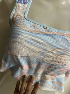 Trendy Blue Cloud Print Cropped Top