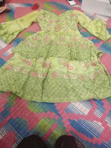 Yeh Dress Meri Ladki Ko Size Chota Padgaya
