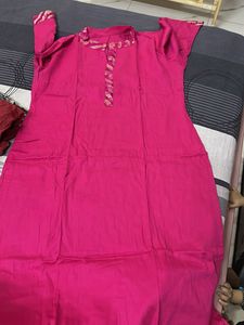 Elegant Pink Kurta with Embellished Neckline