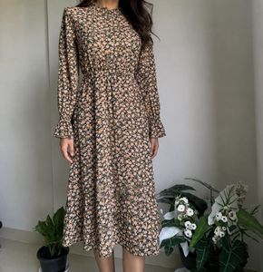 Floral Print Long Sleeve Midi Dress