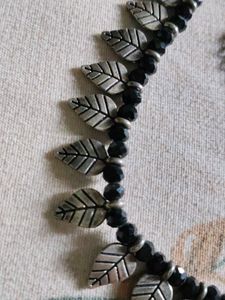 Boho Leaf Pendant Necklace
