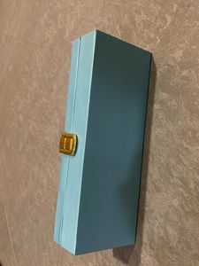 Gifting box
