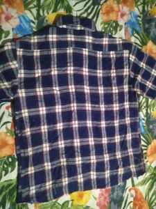 women's Blue Plaid Short Sleeve Shirt