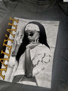 Aaliyah black Graphic T-Shirt