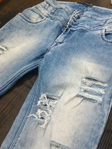 Stylish Light Wash Denim Jeans