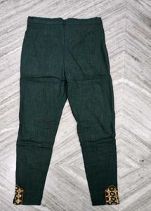 Embroidered Green Leggings
