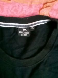 Black Tshirt
