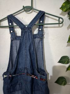 Cute Denim Overalls Shorts with Butterflies