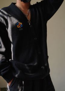 Uniqlo Vintage Knit Cardigan - Unique Design