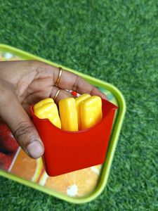 Play Food Burger and Waffle Set