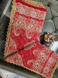 Red Colour Full Size Heavy Chunri 😍😍 Grab Fa