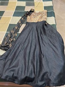 Elegant Ethnic Gown for Special Occasions