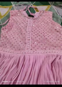Beautiful Pink Sarara set