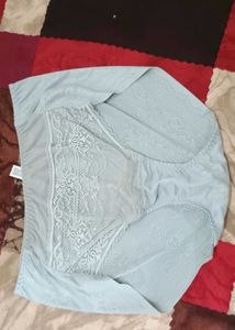 Comfortable Lace Trim Briefs 2
