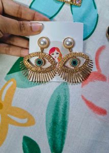 Beautiful Earrings set 💕
