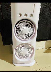 Double-ended Spray Fan with Light