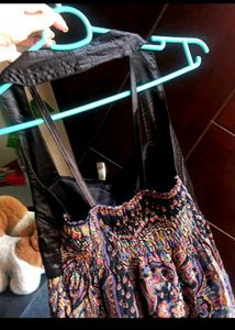Stylish Halter Neck Dress with Patterned Skirt