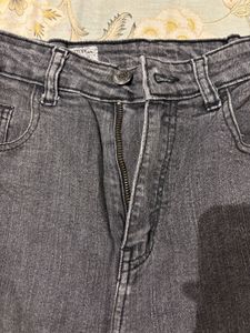 Classic High-Waisted Denim Jeans