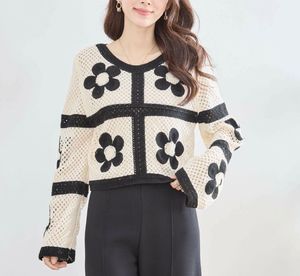 Cropped Floral Knit Sweater