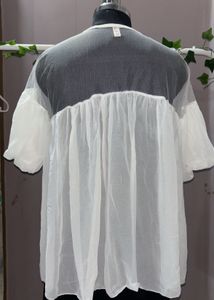 Elegant Sheer Sleeve Tunic Top