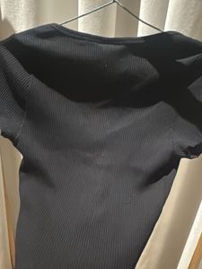 H&amp;M Ribbed Button-Up Cropped Top