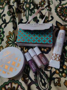 Just Herbs Makeup Kit