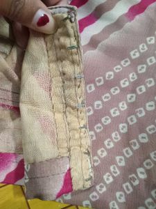 Pink &amp; White Bandhani Saree