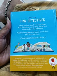 Tiny Detectives: Why is the Sky Blu