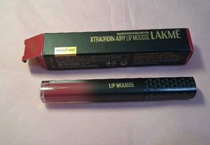 Lakme Xtraordin-Airy Lip Mousse