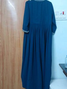 Elegant Dark Green Embroidered Kurta