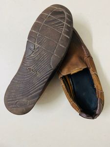 Clarks Original Leather Loafer 👞