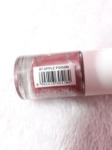 MyGlamm Chromantic Metallic Nail Enamel - Apple Po