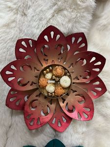 Decorative Flower Candle Holders Set