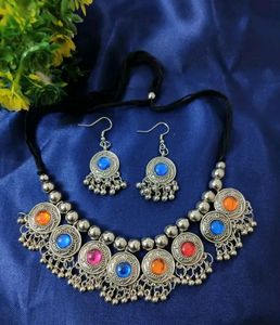 Unused Oxide Necklace With Beautiful Earings 💕