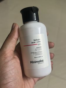 Minimalist Salicylic Acid Cleanser