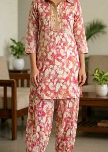 Flowy Leaf Print collar kurta Pants pathani set