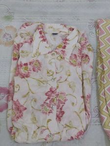 Elegant Pink Floral Kurta &amp; Laharia bottom