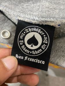 Thrasher Flame Logo grey Hoodie