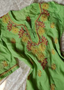 Lucknowi Short Kurti