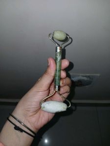 Saturn Jade Roller &amp; Gua Sha Set