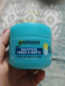 Garnier Salicylic Fresh & Matte Cream