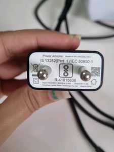 Multicable Charger With Adapter