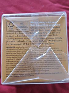 Lotus Herbals Ubtan Face Creme