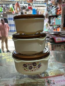Solid Designs 3 Pcs Bowl Of Set Plastic ( Cream )