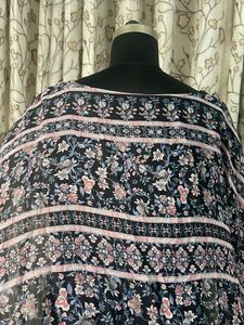 Chic Floral Print Poncho Top
