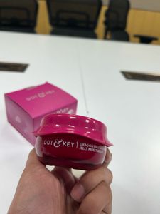 Dot &amp; Key Dragon Fruit Jelly Moisturizer